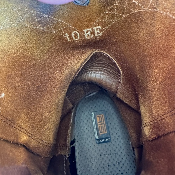 Ariat Tan Leather Western Boots - Picture 3 of 4